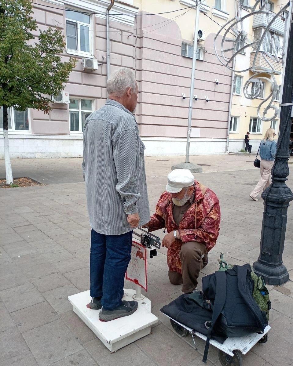 В Рязани самый известный среди местных персонаж, пожалуй, весовщик Иосиф Пятунин