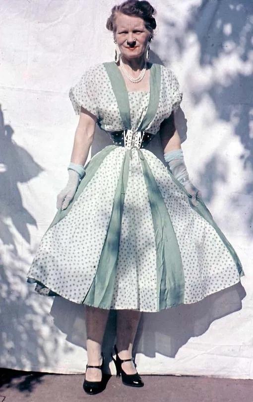 Женщина с самой узкой талией в мире: рекорд ради любви.